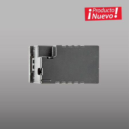 Conector dual para USB.