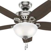 Cargar imagen en el visor de la galería, Ventilador de Techo Builder Small Room con Luz 42 Pulgadas
