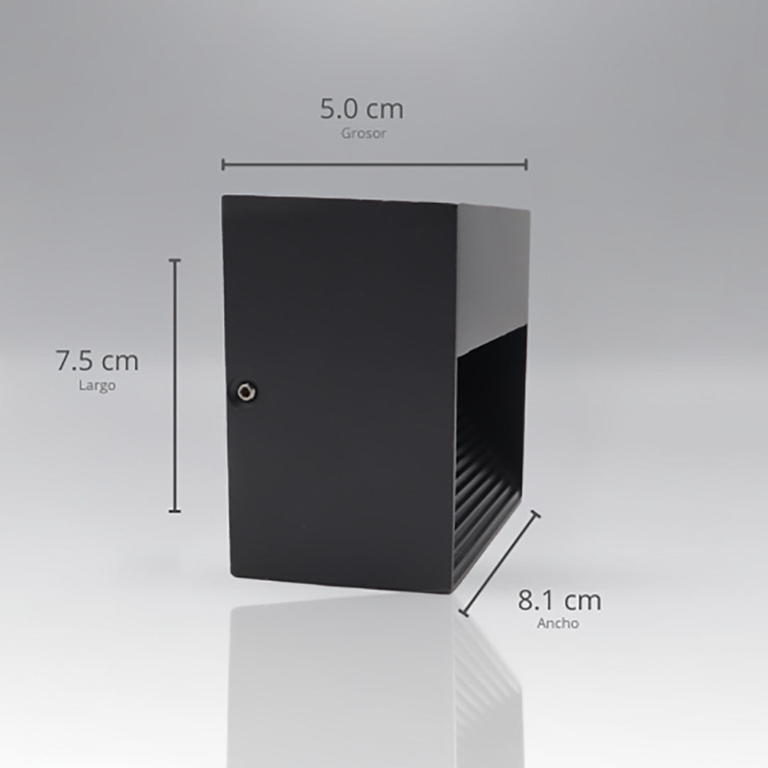 ADE-402 LUMINARIA LED CORTESÍA CUADRADA 3W IP65 BLANCO CALIDO - LumyventJC