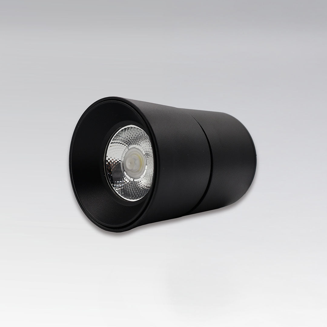 ADE-703 – LUMINARIA SOBREPONER TECHO CILINDRO DIRIGIBLE INCLINACIÓN 85° + ROTACIÓN MANUAL 350° ALUMINIO NEGRO 10W CCT MANUAL INTERIOR IP20 - LumyventJC