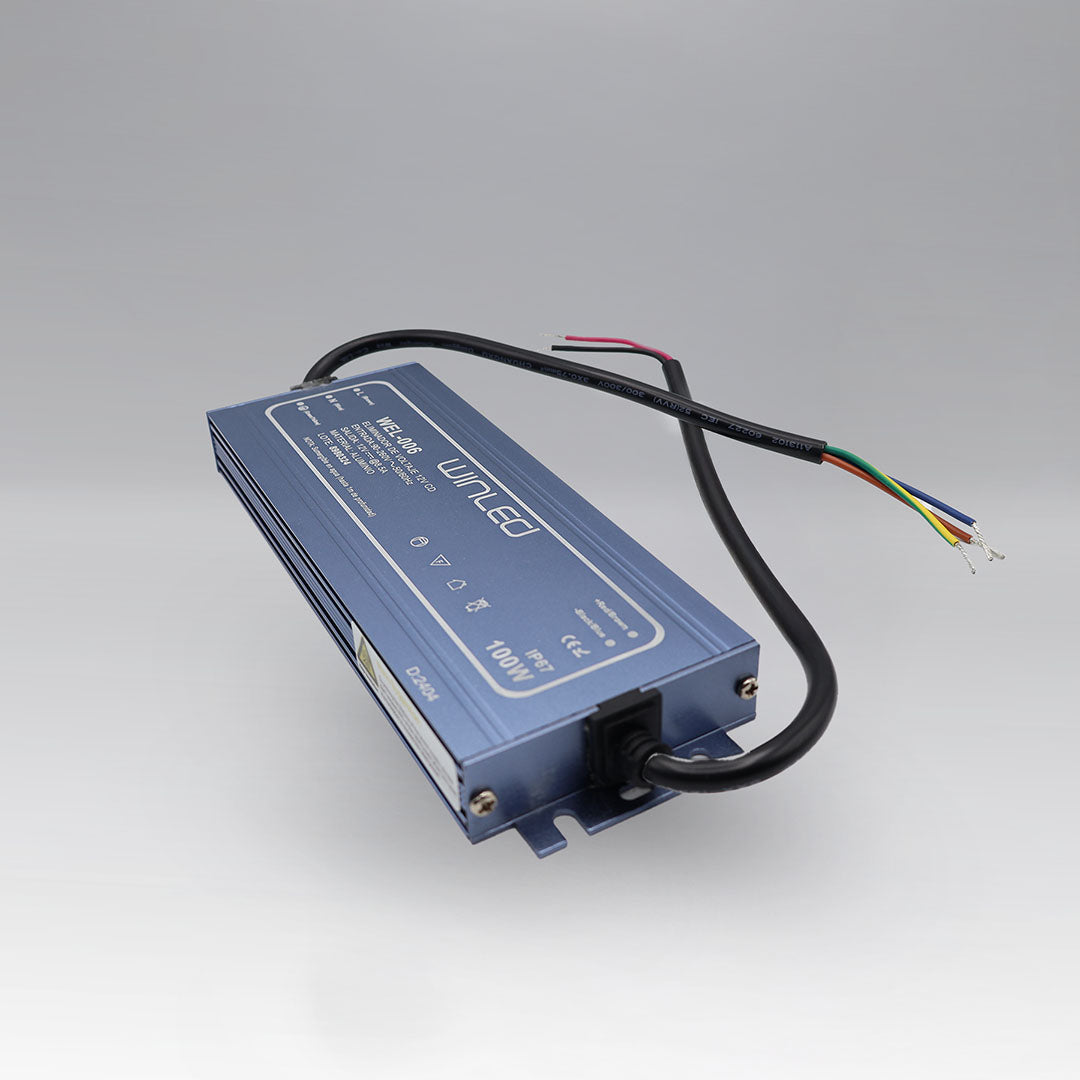 WEL-006 ELIMINADOR DE VOLTAJE CD12V 100W ALUMINIO RESISTENTE