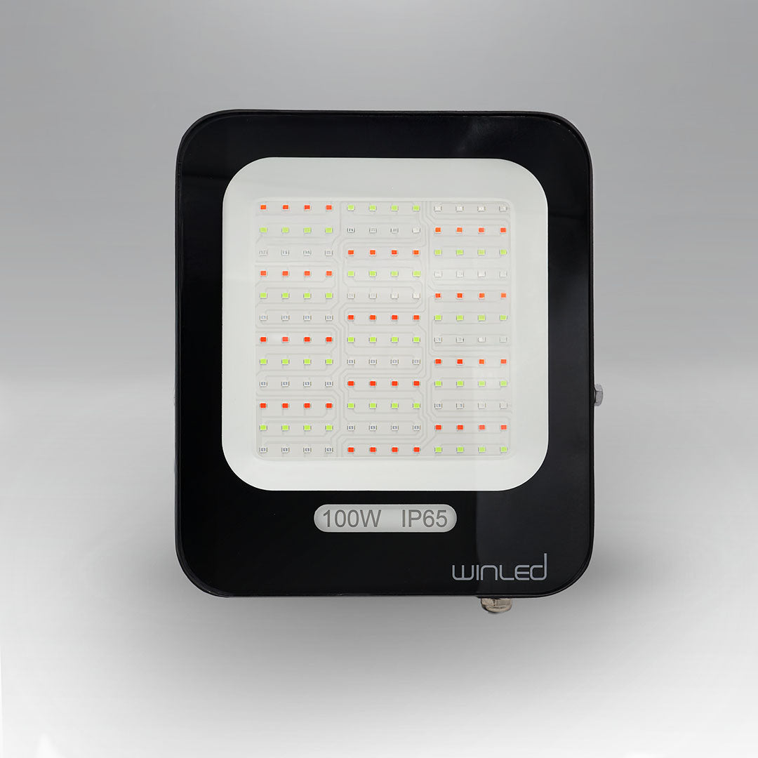 WRE-015 REFLECTOR LED SMD RGB 100W CON CONTROL REMOTO - LumyventJC